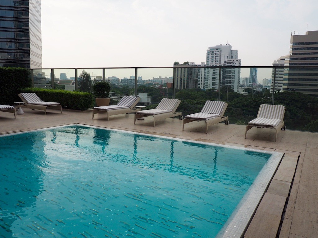 Where To Stay In Bangkok | Oriental Residence Bangkok Luxury Hotel 