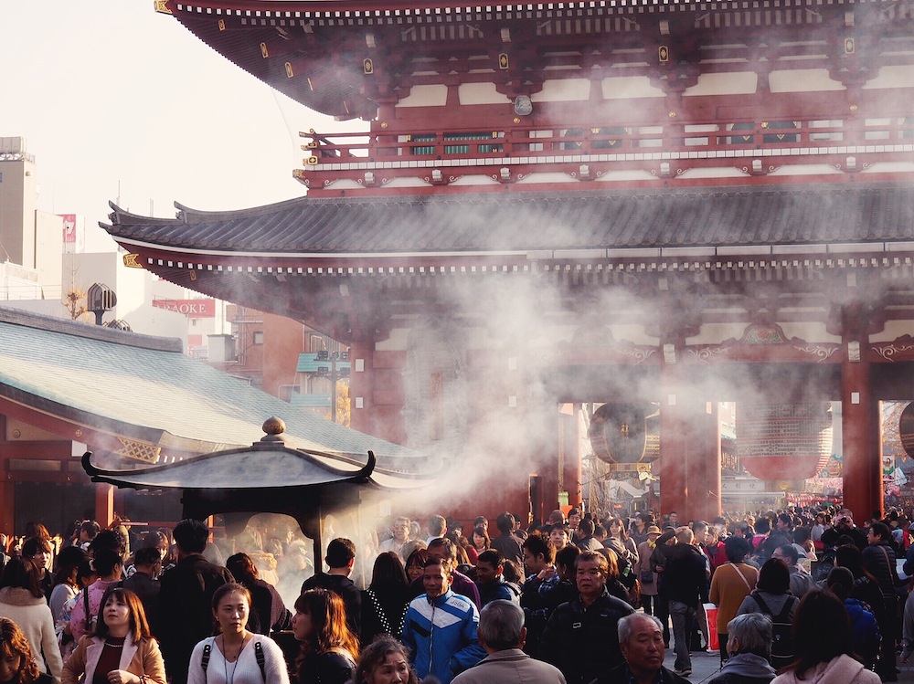 Explore Tokyo's oldest temple - Senso-ji